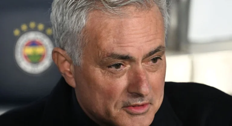 วูล์ฟส์แฮมป์ตันเจอคู่แข่งเฟเนร์บาห์เช่แย่งตัวอีว็องเกสซ็องด์