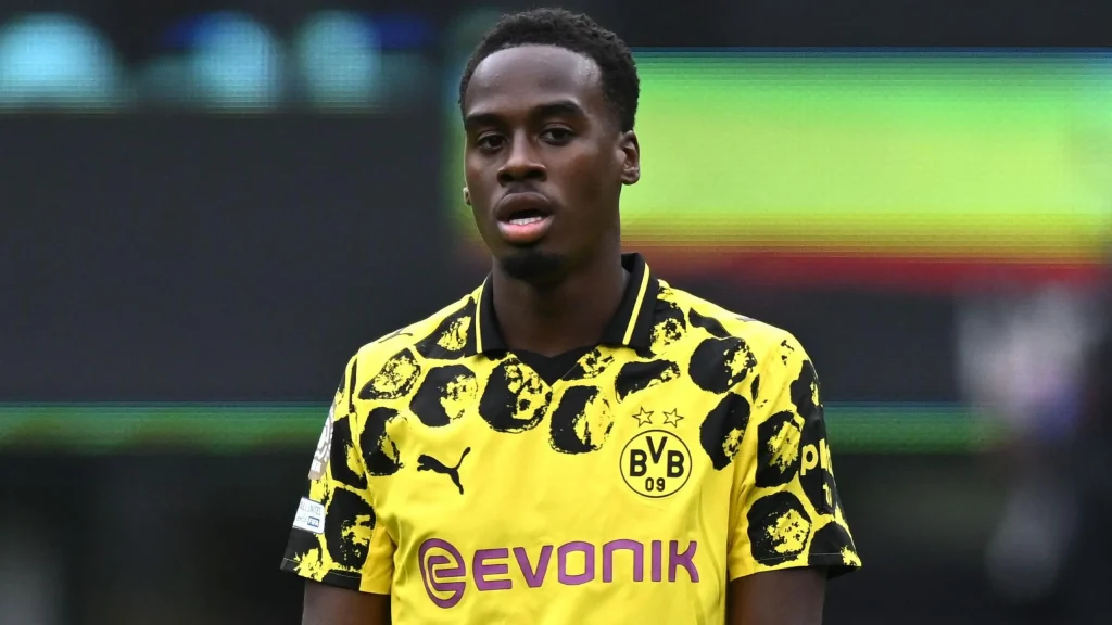 เชลซีดีลคว้าตัว กิตเทนส์จากดอร์ทมุนด์ด้วยค่าตัว 48 ล้านปอนด์