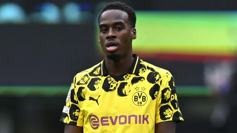 เชลซีดีลคว้าตัว กิตเทนส์จากดอร์ทมุนด์ด้วยค่าตัว 48 ล้านปอนด์