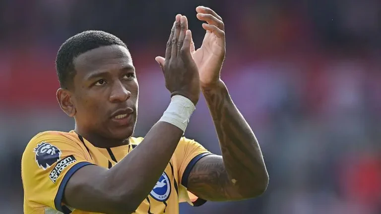 เอซี มิลาน ตกลงเซ็นสัญญากองหลังไบรท์ตัน เอสตูปิญาน มาร่วมทีม