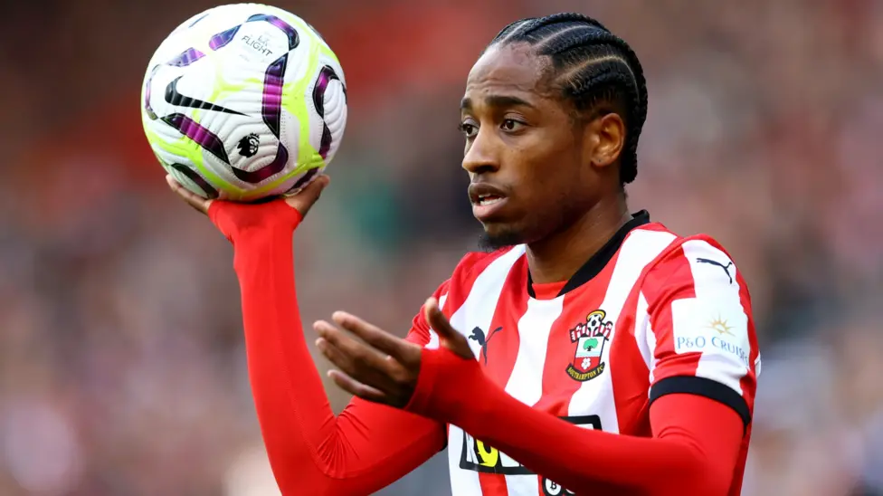 เวสต์แฮมได้ทำตกลงเงื่อนไขส่วนตัวกับวอล์คเกอร์ปีเตอร์สได้แล้ว