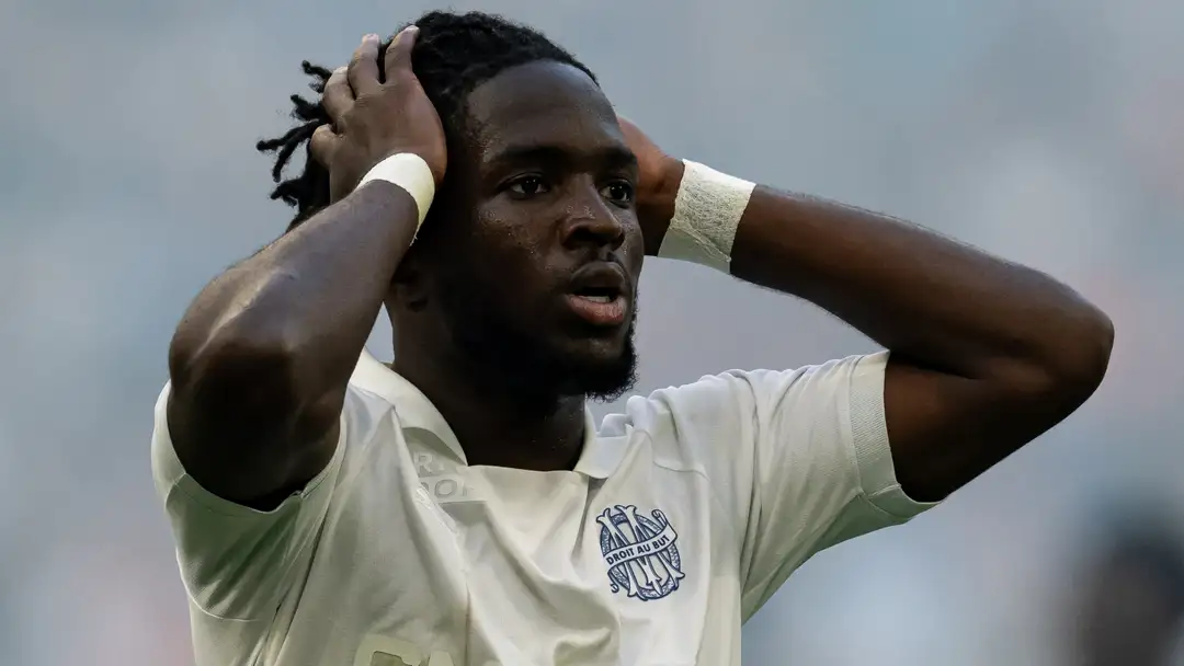 โบโลญญ่าเจรจาคว้าตัวโรว์จากมาร์กเซย หลังปะทะกับสโมสรราบิโอต์