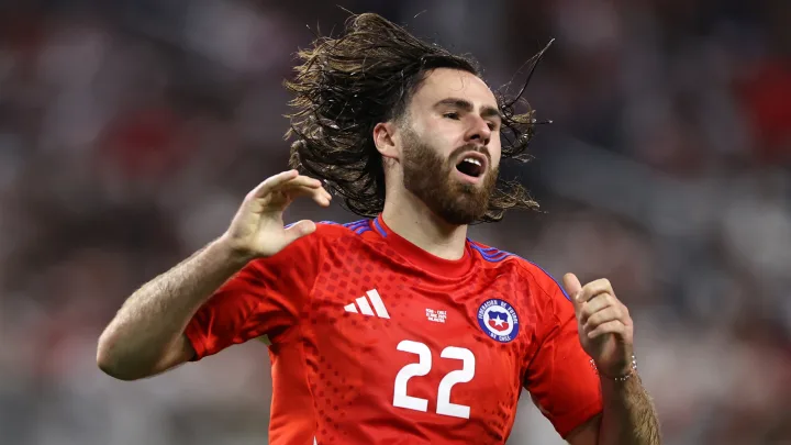 ดาร์บี้คว้าตัวเบรเรตัน ดิแอซจากทีมเซาแธมป์ตันด้วยสัญญายืมตัว