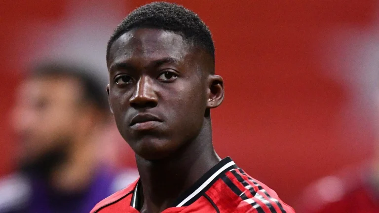 ทีมนิวคาสเซิลจับตา โคบี เมนู อย่างใกล้ชิดก่อนตลาดเดือนมกราคม